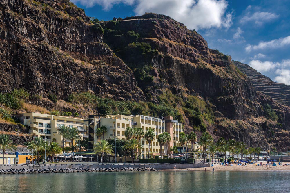 Remodelao do Hotel Savoy Calheta Beach - Hotis e Resorts